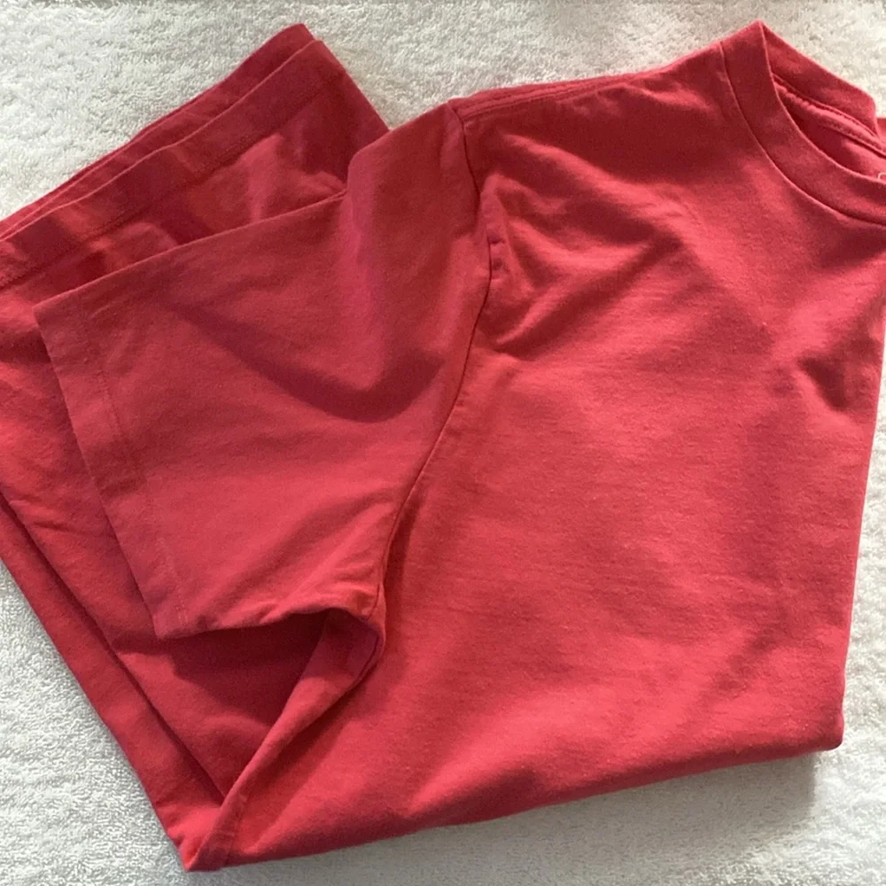Vineyard Vines Red Short Sleeve Tee - Picture 6 of 7